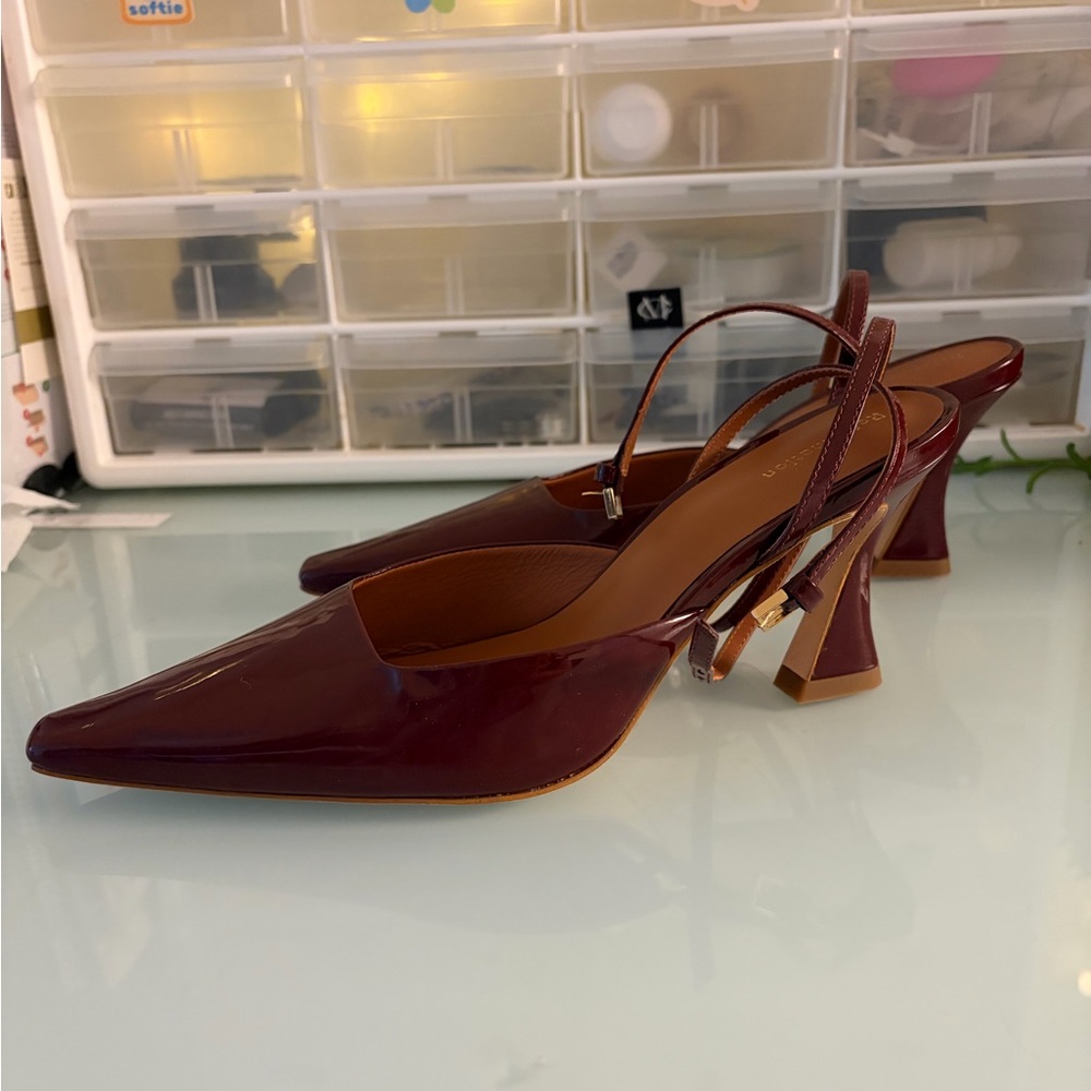 Reformation Natasha Pump in Wine Patent - Picture 4 of 7